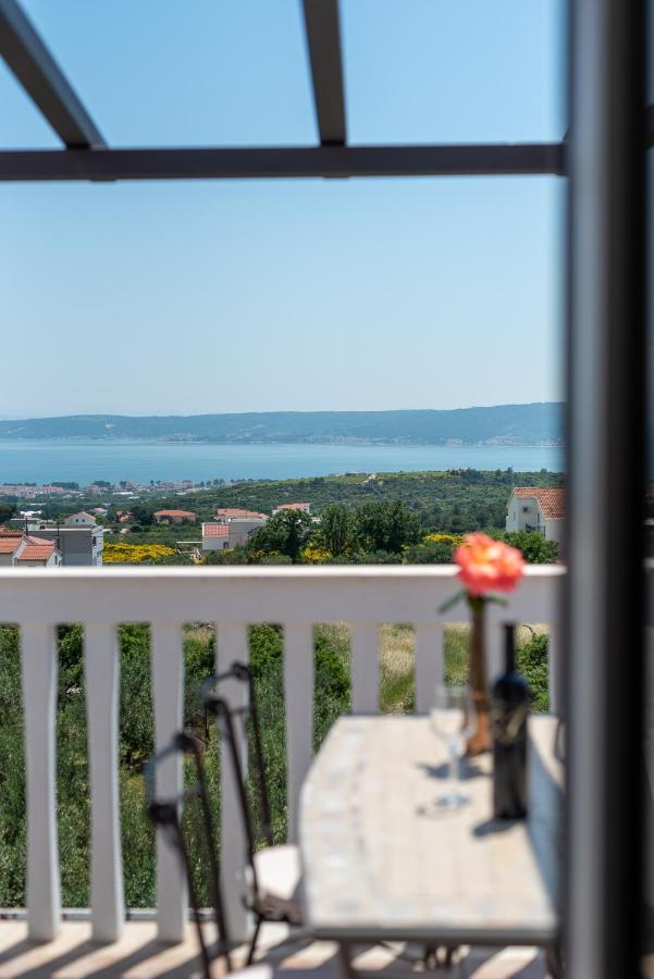 Apartments Dobrila Kastel Novi Bagian luar foto